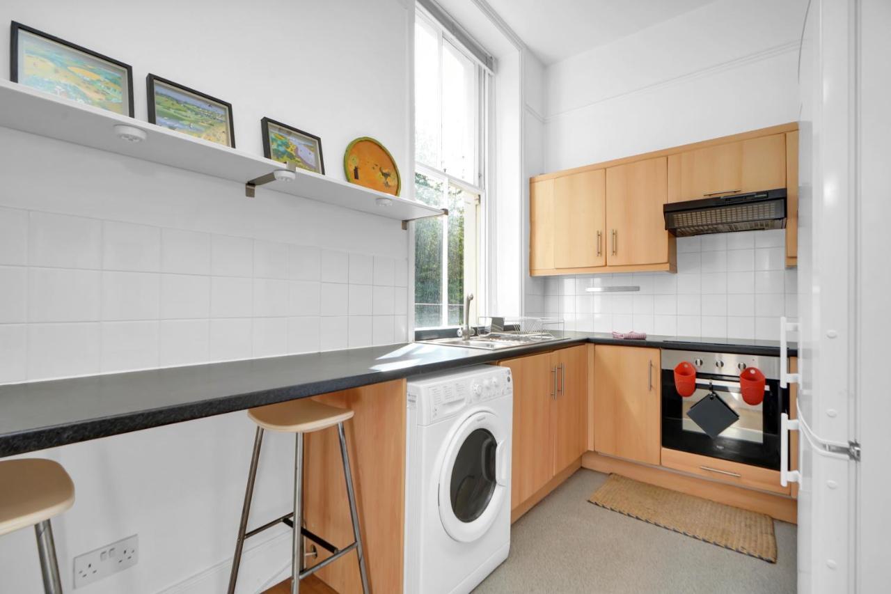 Bedford Place Hostels London Eksteriør billede